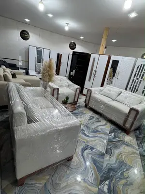Sofa Sets Ya Ukubwa Wa 2,2,1 Material Fabric