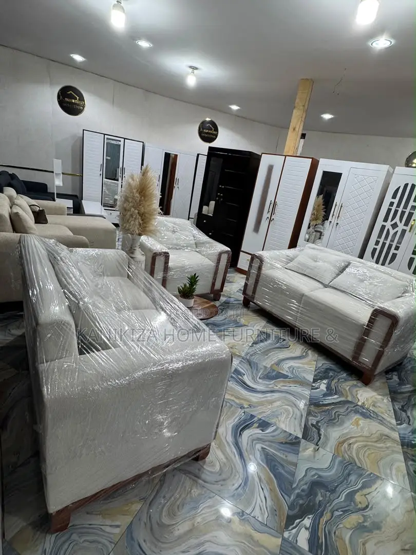 Sofa Sets Ya Ukubwa Wa 2,2,1 Material Fabric