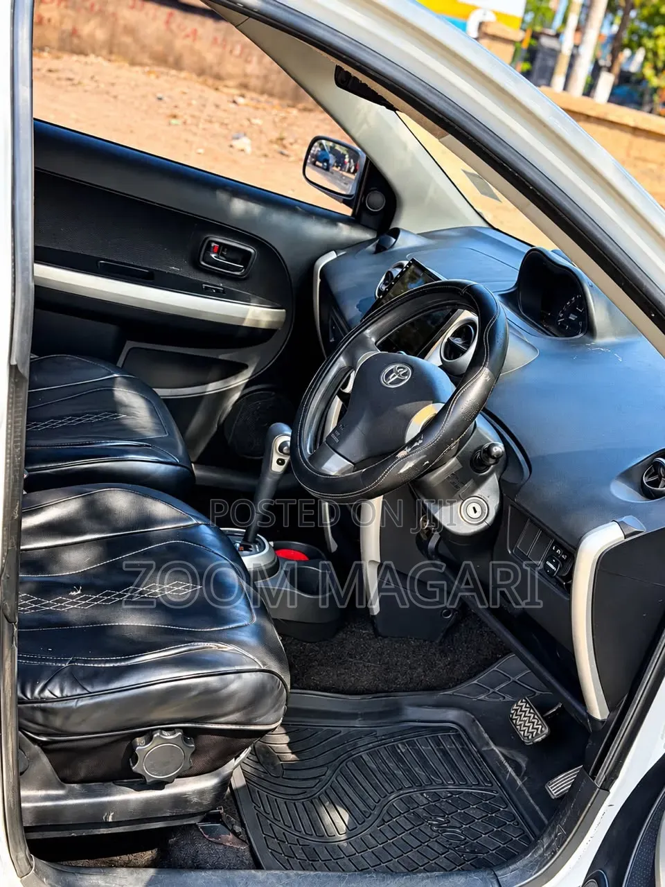 Toyota IST 2002 Pearl