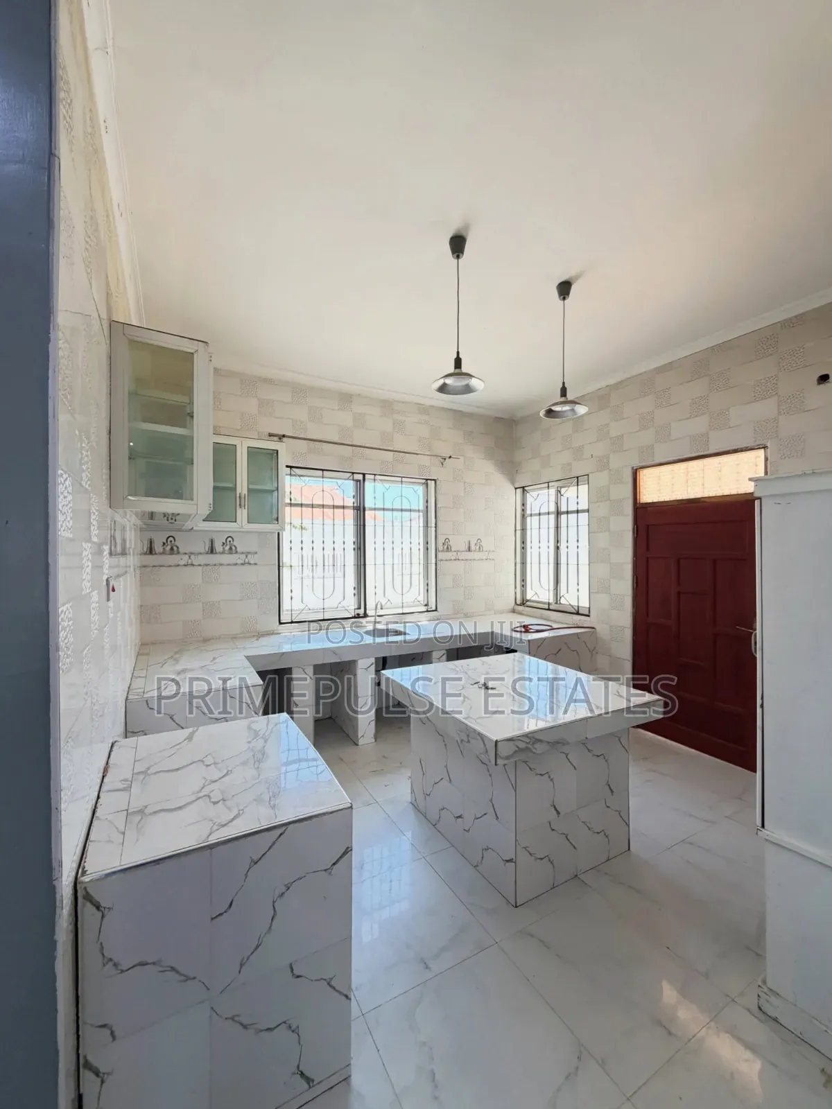 4bdrm House in Kunduchi for rent