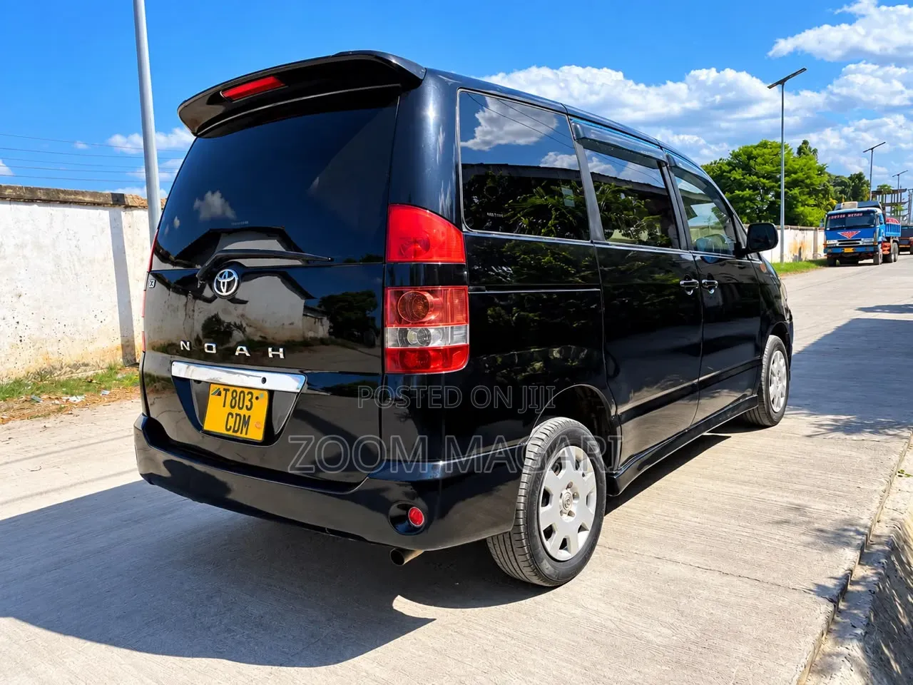 Toyota Noah 2006 Black