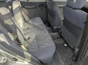Toyota RAV4 Base 4x4 1999 Silver