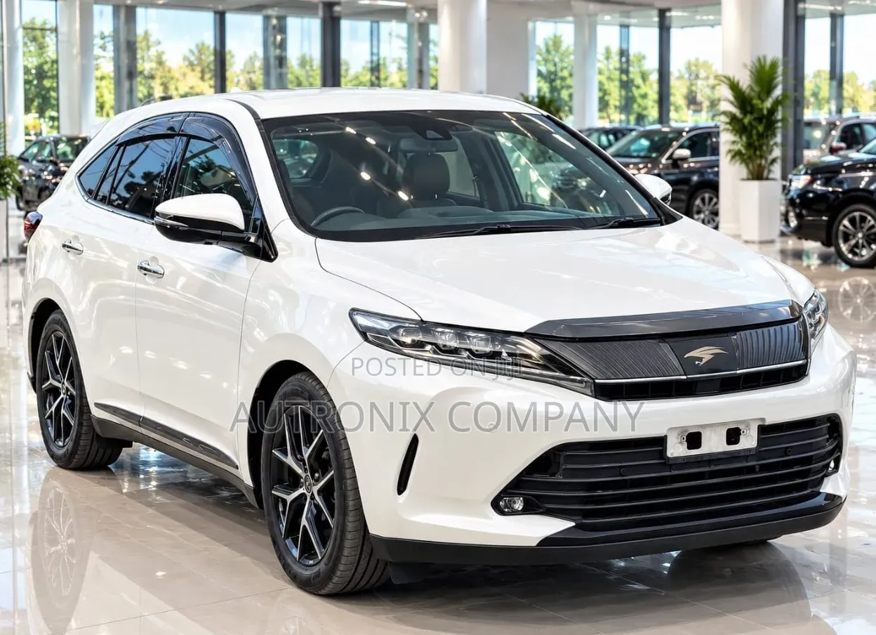 Toyota Harrier 2.0 4WD 2018 White