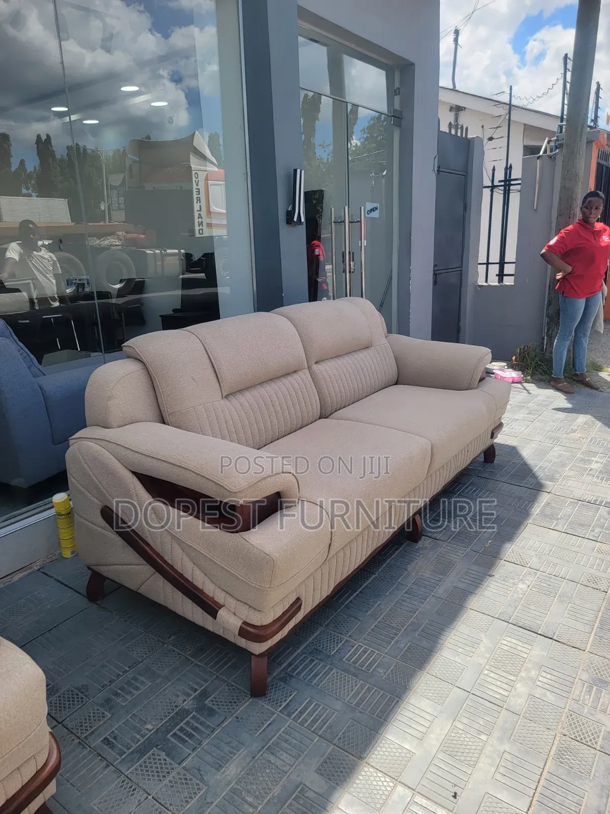 Tausi Sofa Set Off White Color