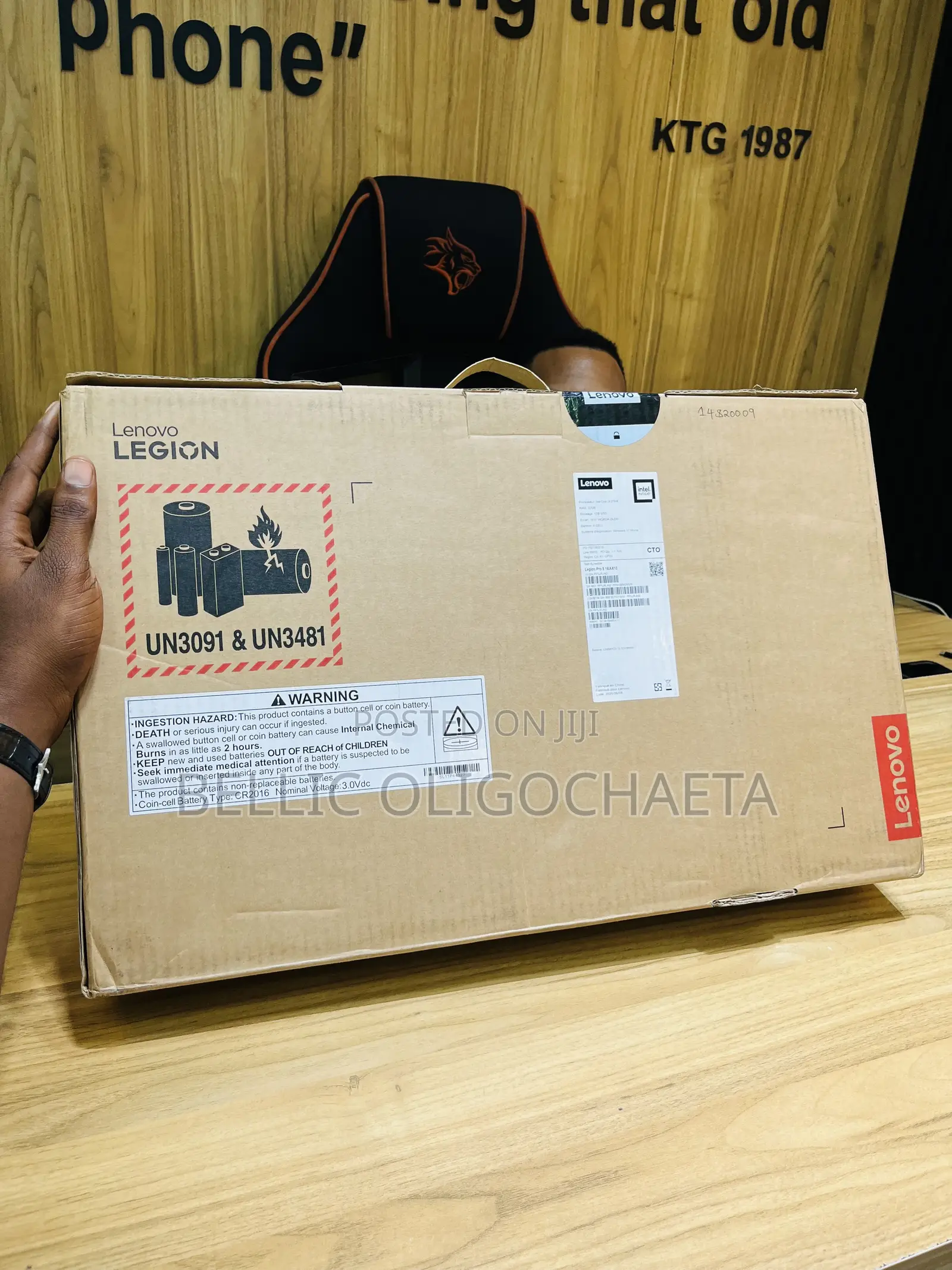 New Laptop Lenovo 32GB Intel Core Ultra 9 SSD 1T