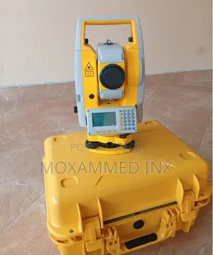South NTS-332R10 Total Station