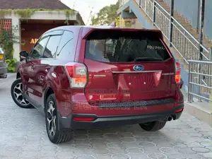Subaru Forester 2016 Maroon