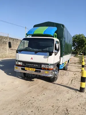 Mitsubishi Canter Tone 3