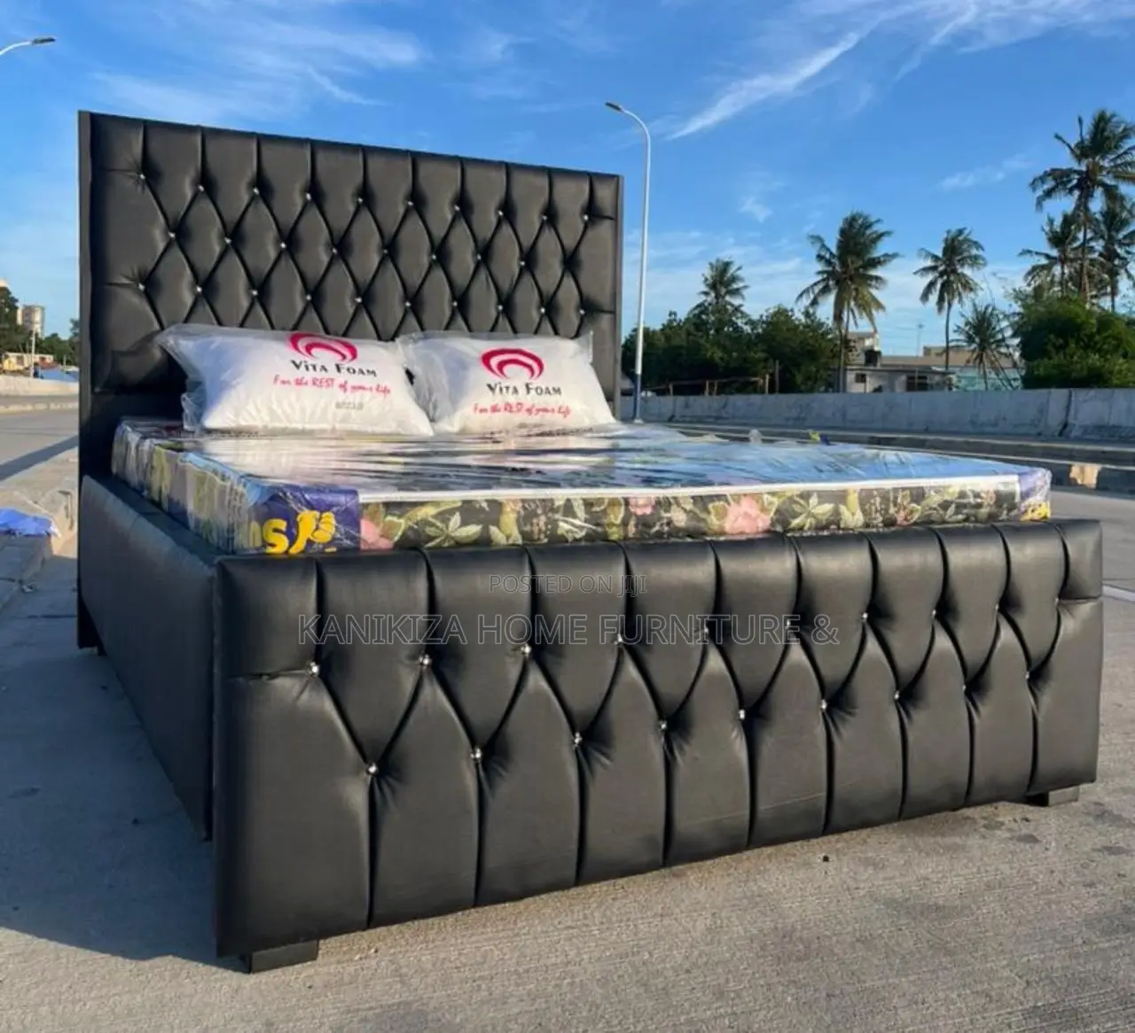 Modern Bedsofa Ya 5/6 Kizuri Sana