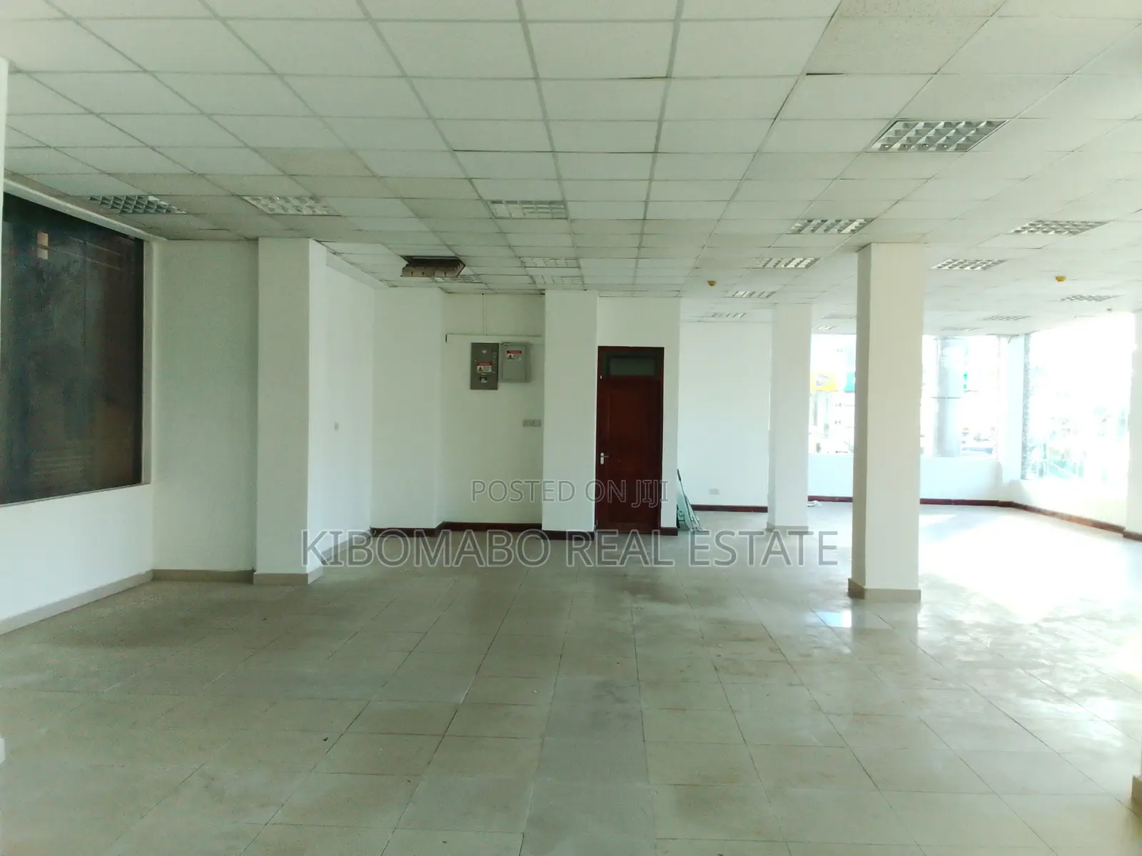 Showroom || Office Space || Ground Floor Space Rental - Bagamoyo Rd