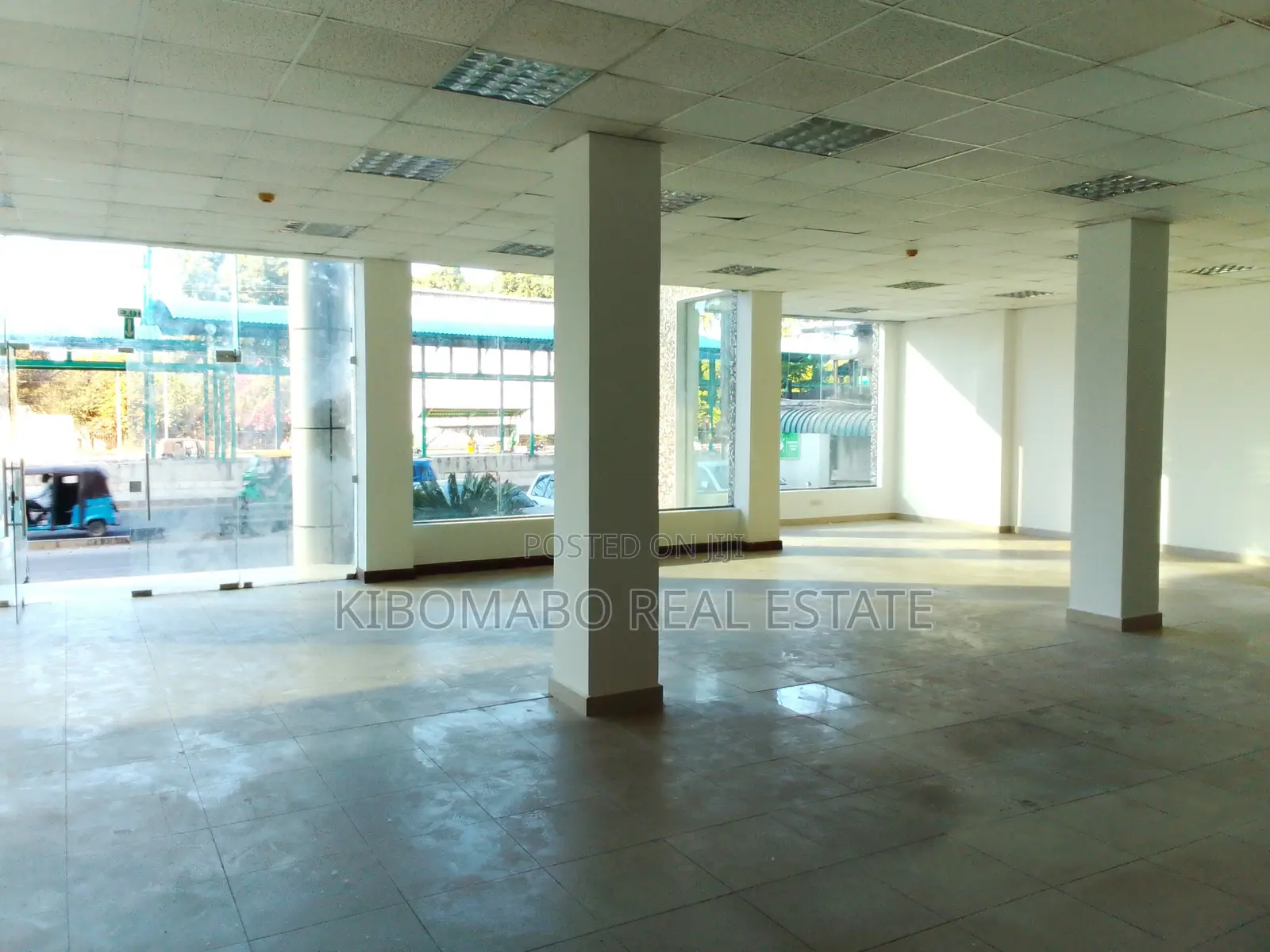 Showroom || Office Space || Ground Floor Space Rental - Bagamoyo Rd