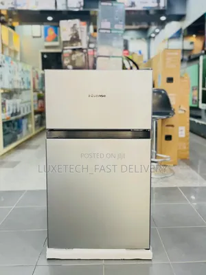 Hisense Compact Fridge 90 Litres