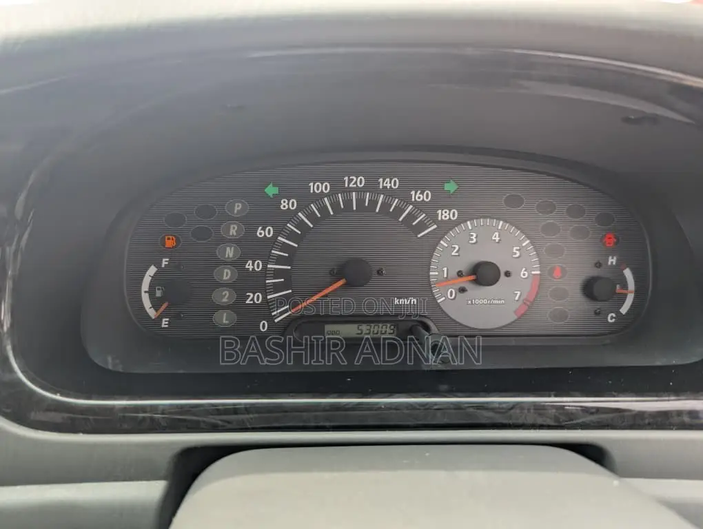 Toyota TownAce Noah 2000 White