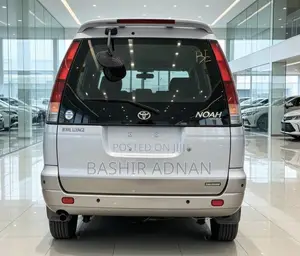 Toyota TownAce Noah 2000 White