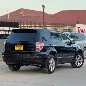 Subaru Forester 2.0D X 2009 Black