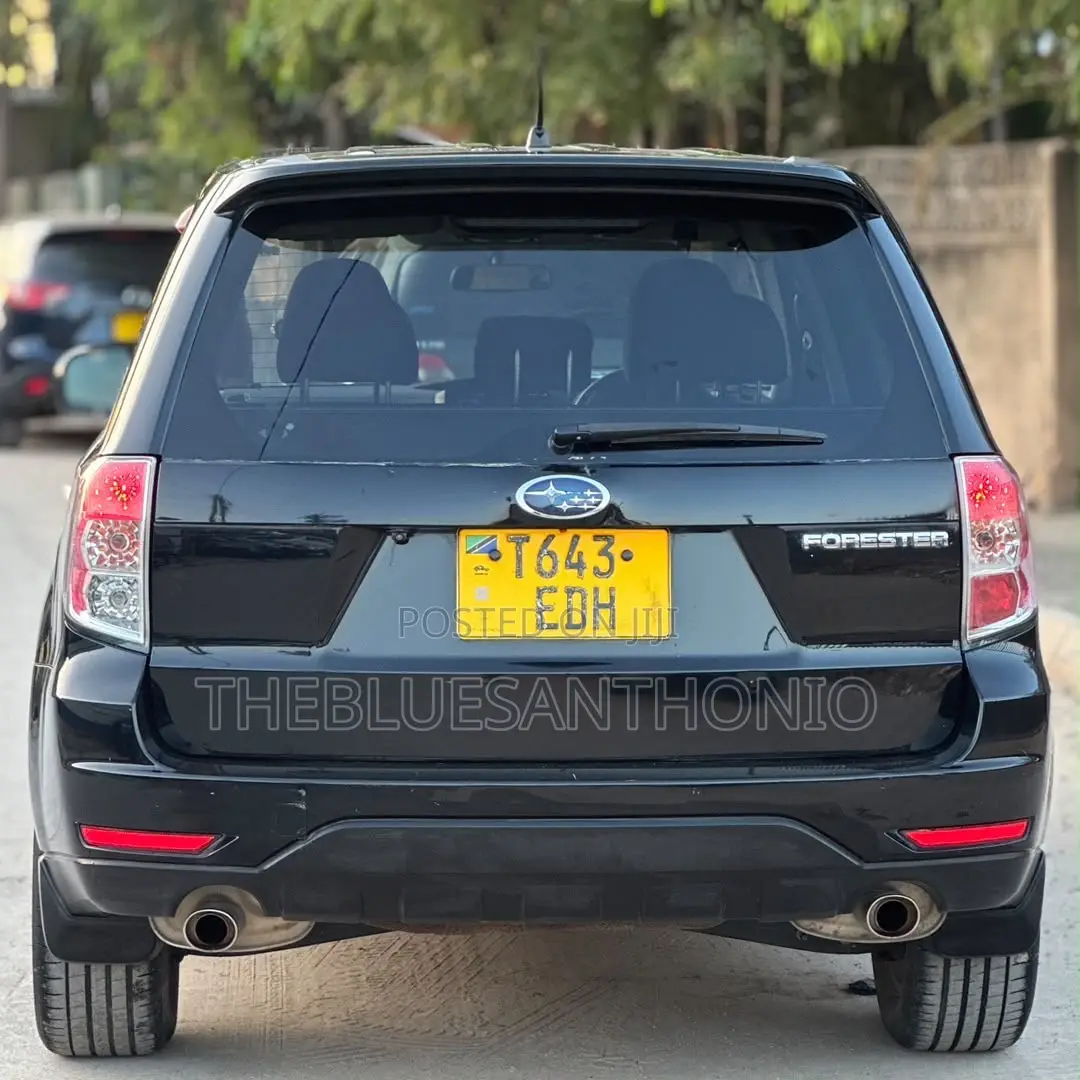 Subaru Forester 2.0D X 2009 Black