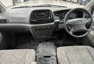 Toyota TownAce Noah 2000 White