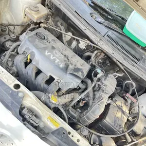 Toyota IST 2005 White