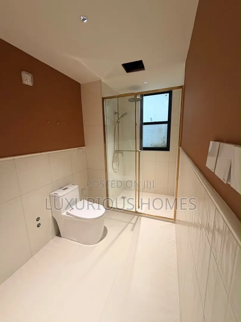 Furnished 5bdrm Apartment in Masaki for sale