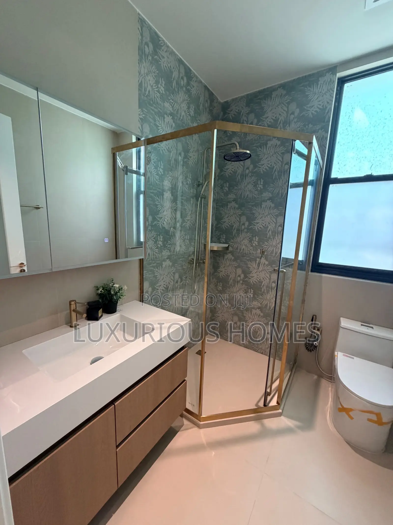 Furnished 3bdrm Apartment in Masaki for sale