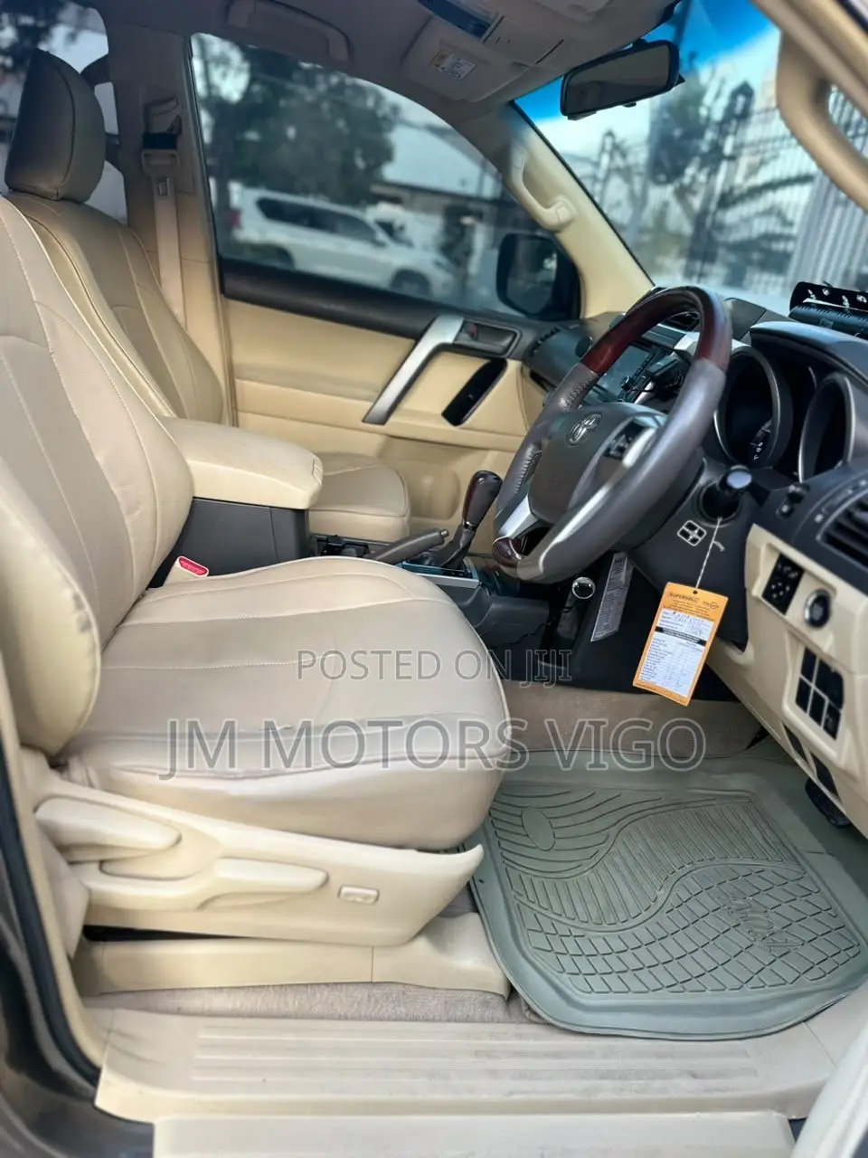 Toyota Land Cruiser Prado 2016 Gray