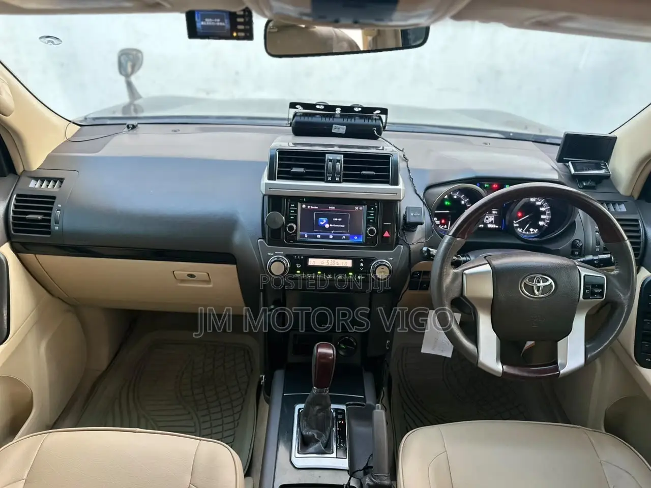 Toyota Land Cruiser Prado 2016 Gray