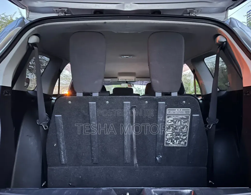 Mitsubishi Outlander 2011 Silver