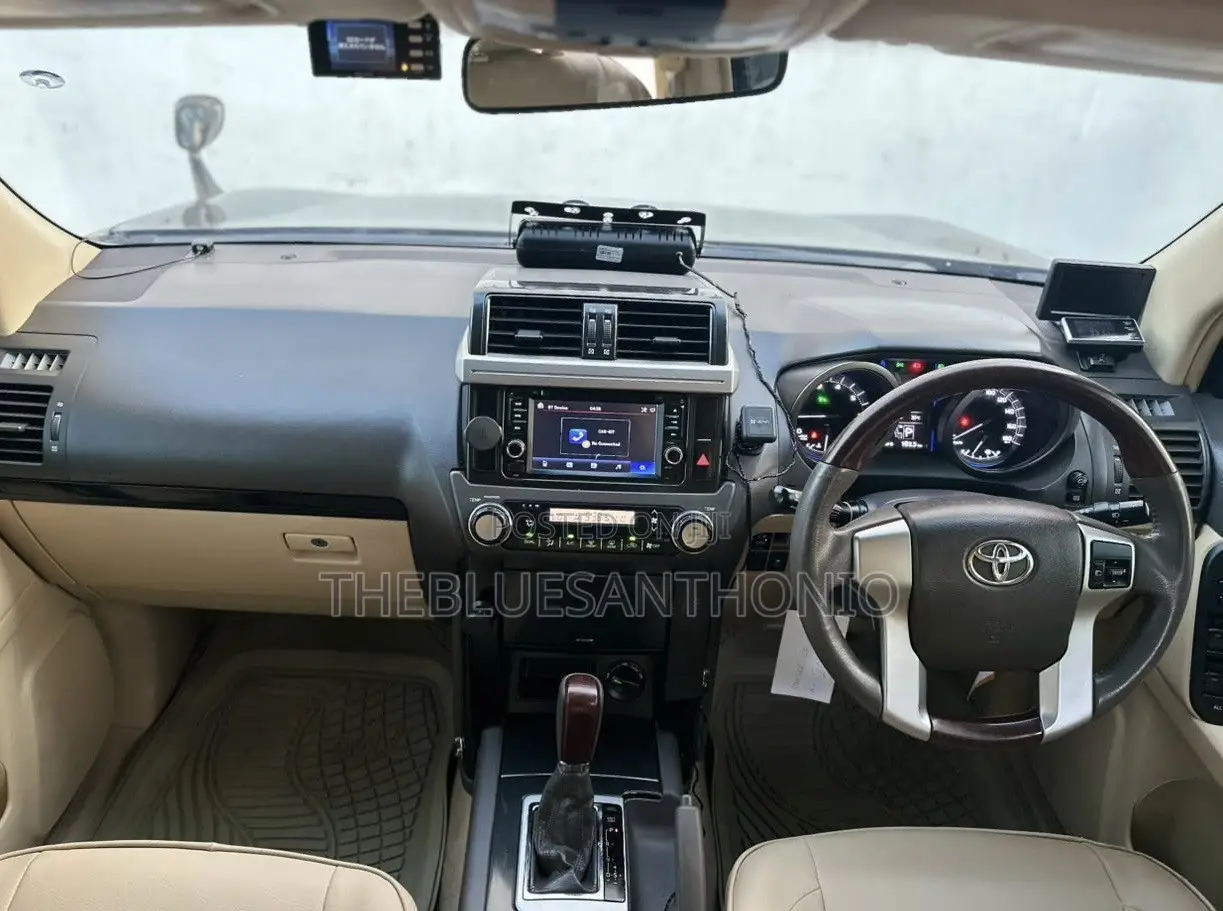 Toyota Land Cruiser Prado 2.7 VVT-i 2016 Beige