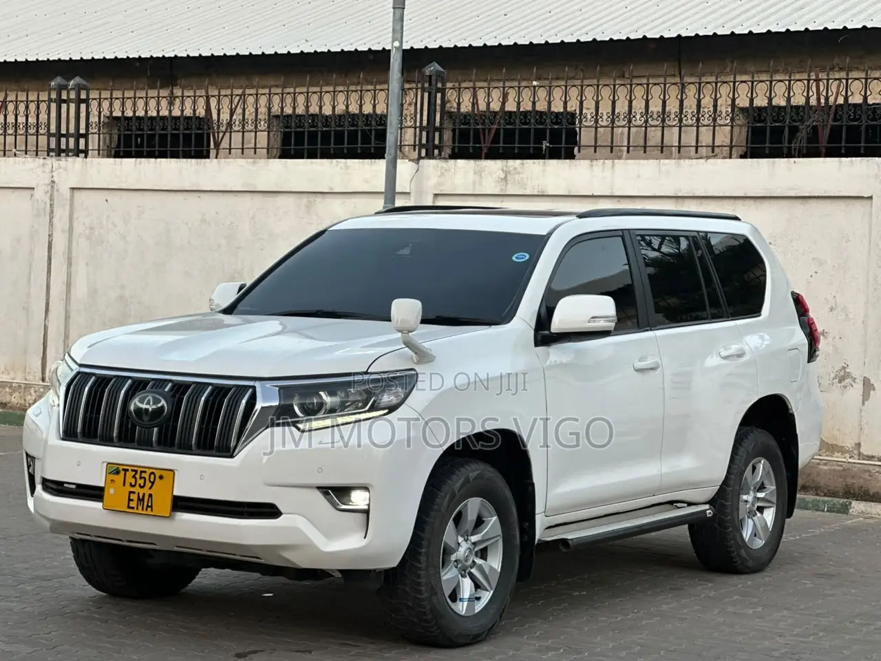 Toyota Land Cruiser Prado 2019 Pearl