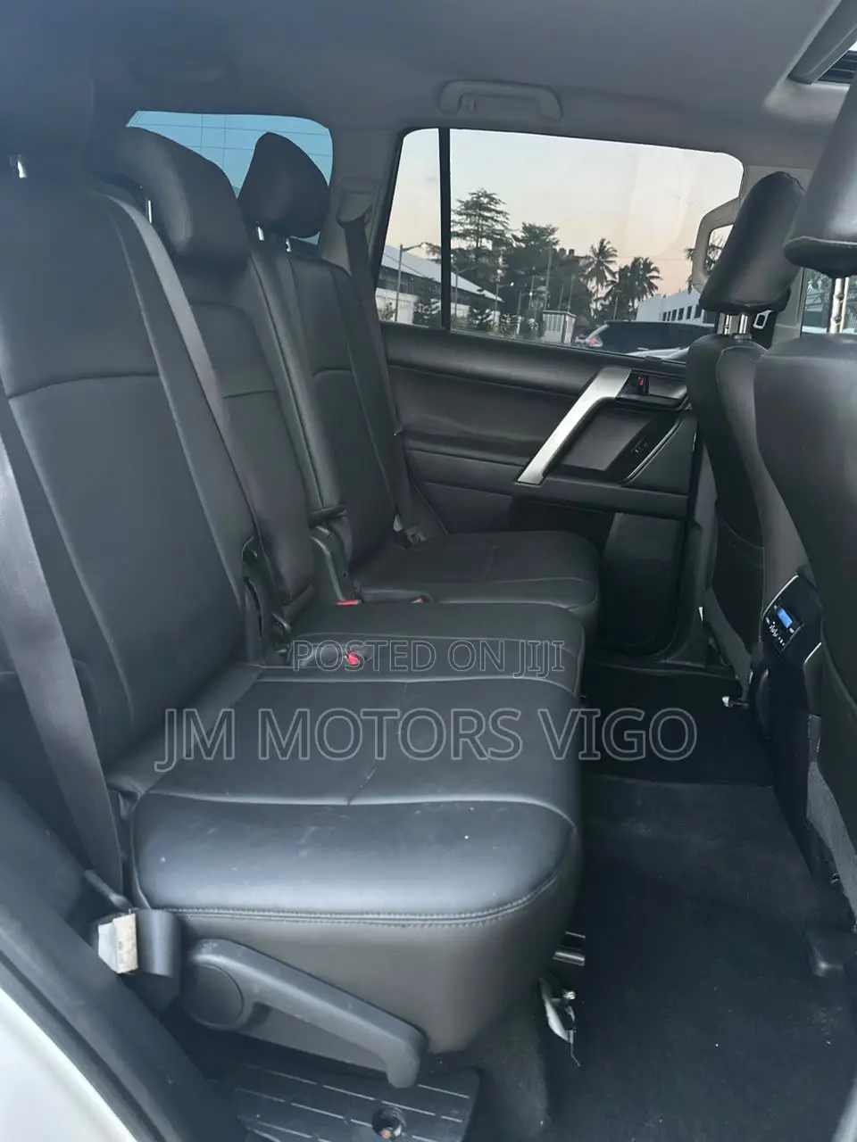 Toyota Land Cruiser Prado 2019 Pearl