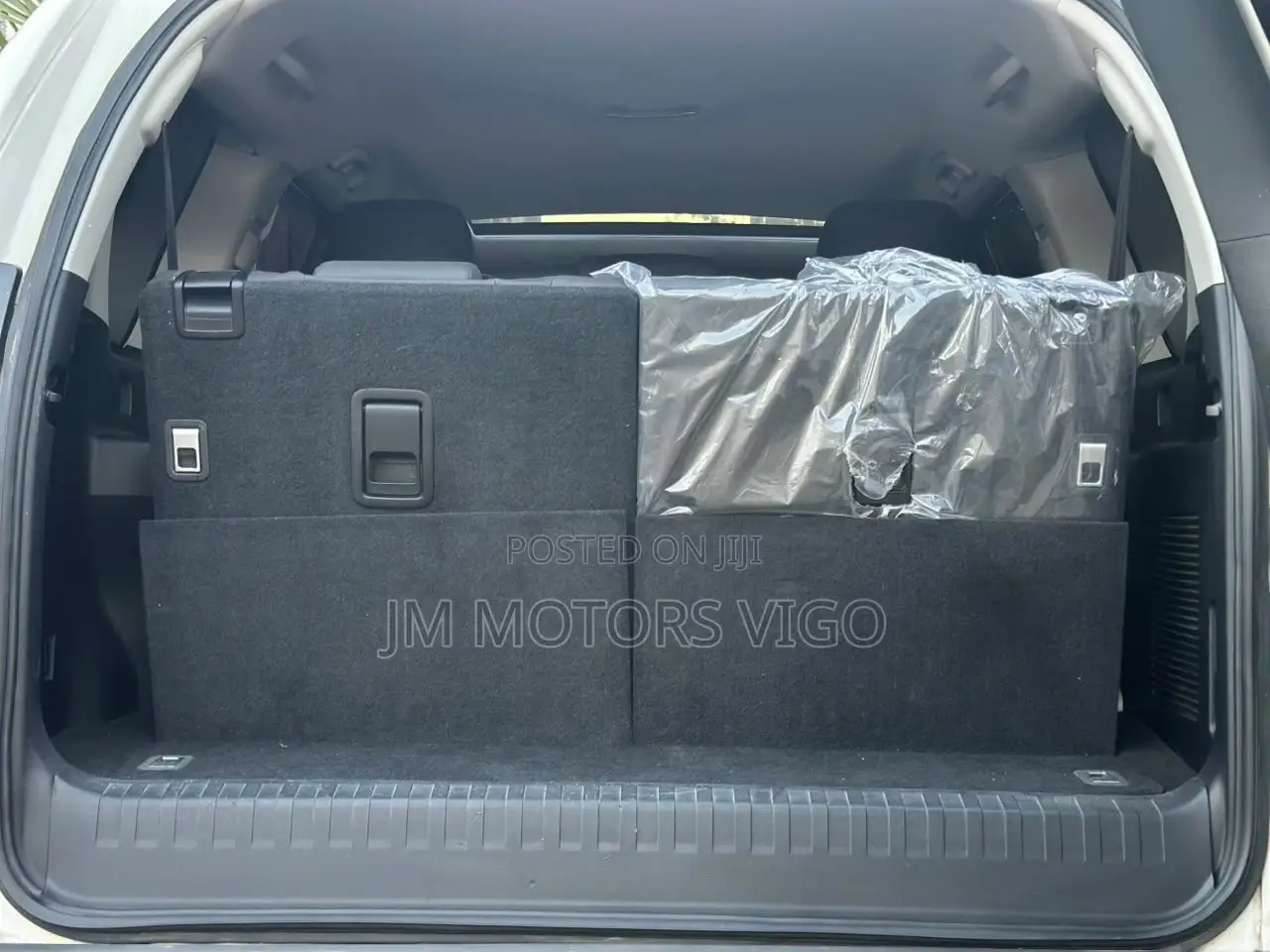 Toyota Land Cruiser Prado 2019 Pearl