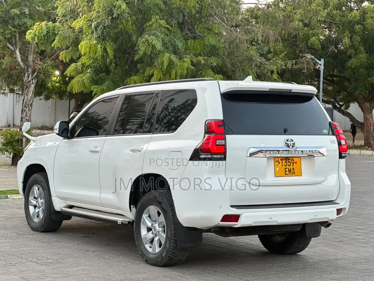 Toyota Land Cruiser Prado 2019 Pearl