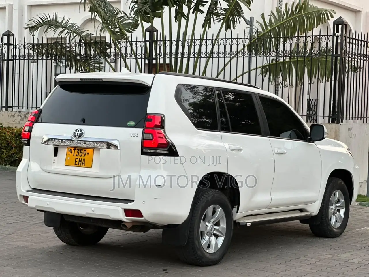 Toyota Land Cruiser Prado 2019 Pearl