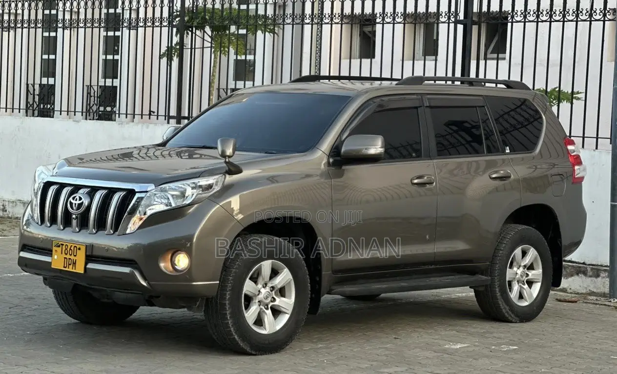 Toyota Land Cruiser Prado 2.7 VVT-i 2016 Gray