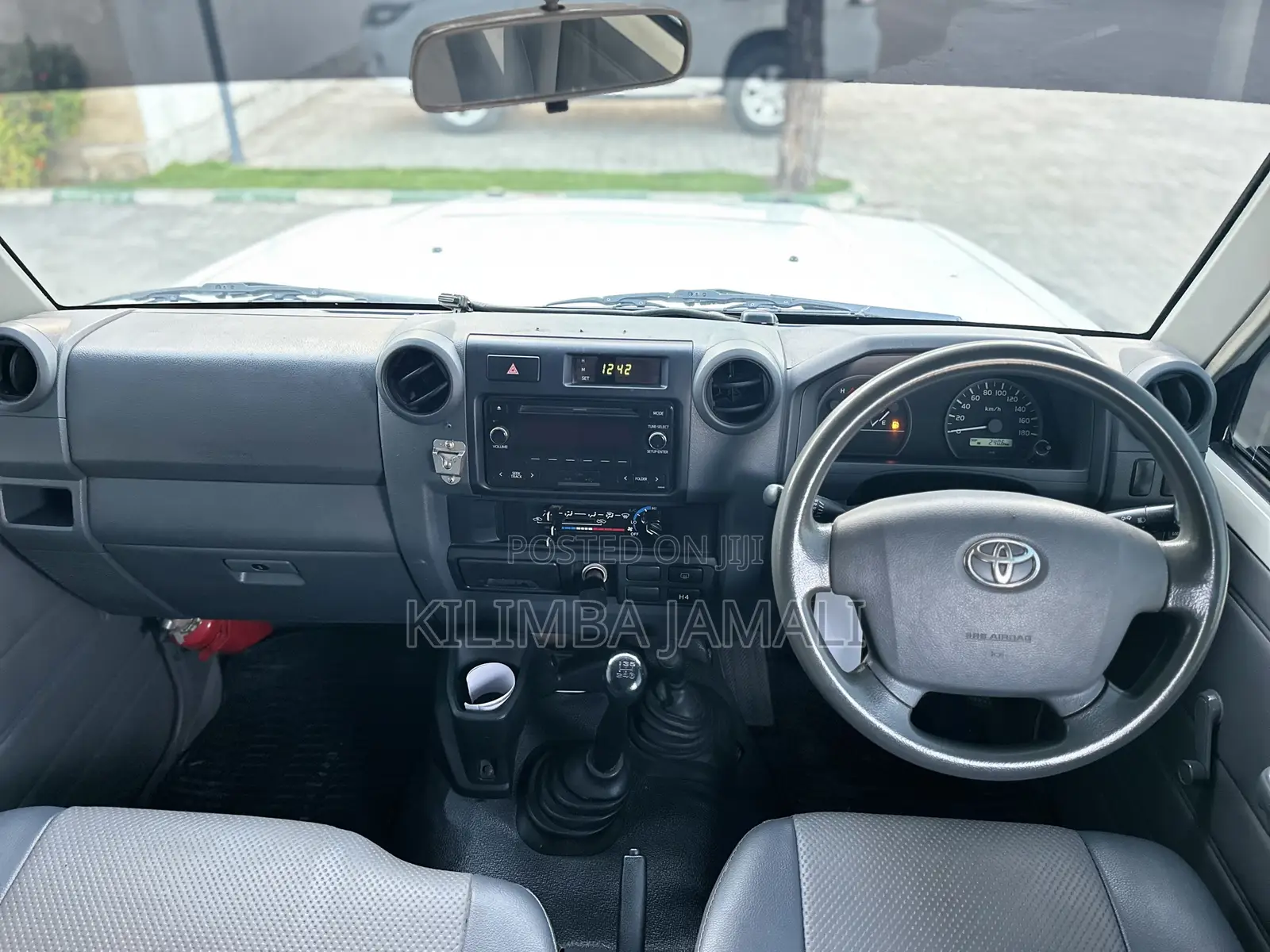 Toyota Land Cruiser 2020 White