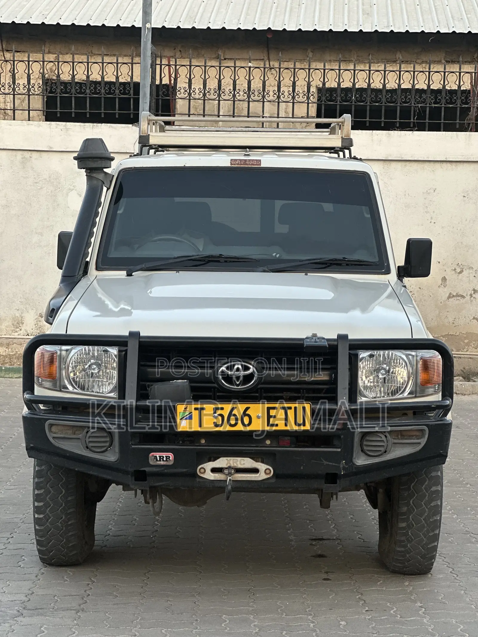 Toyota Land Cruiser 2020 White