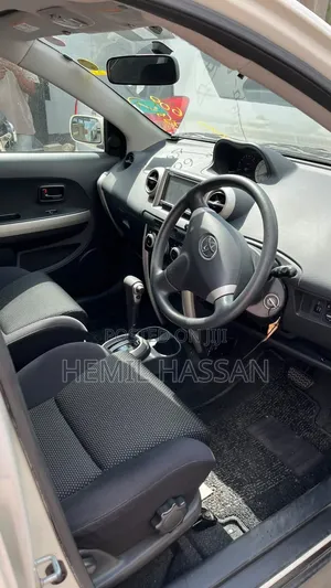 Toyota IST 2003 Pearl