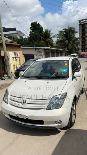 Toyota IST 2003 Pearl