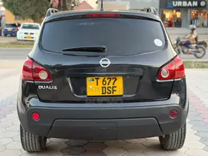 Nissan Dualis 2010 Black
