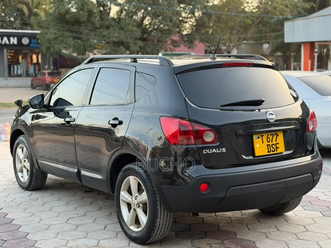 Nissan Dualis 2010 Black