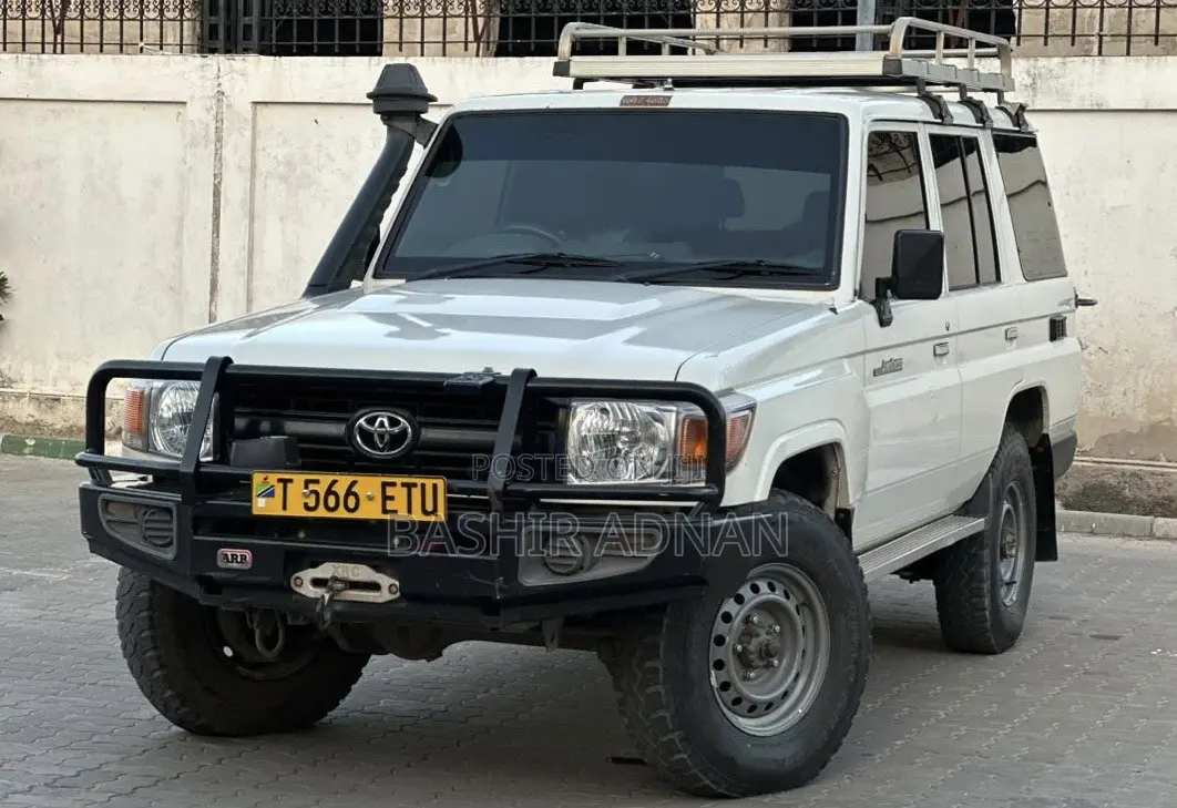 Toyota Land Cruiser 76 Series 2020 White