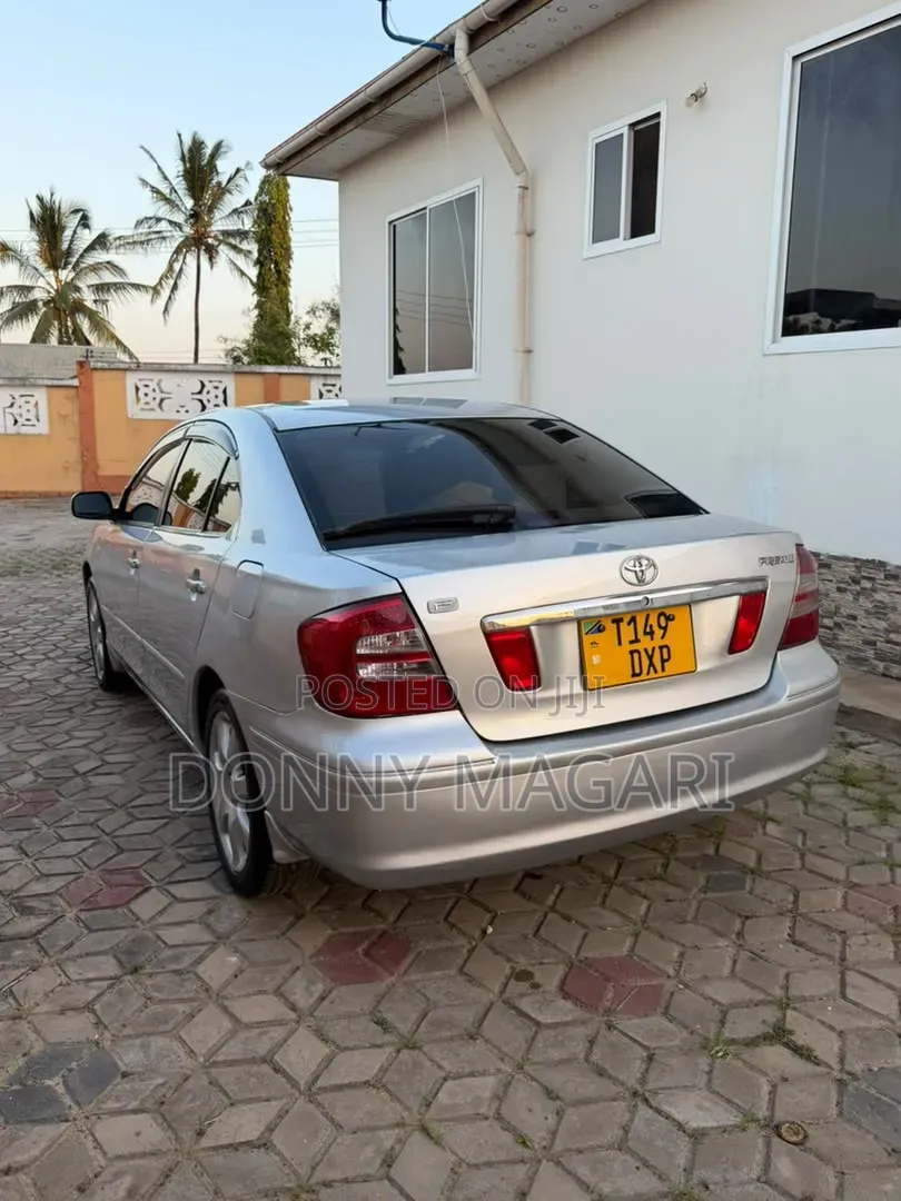 Toyota Premio 2006 Silver