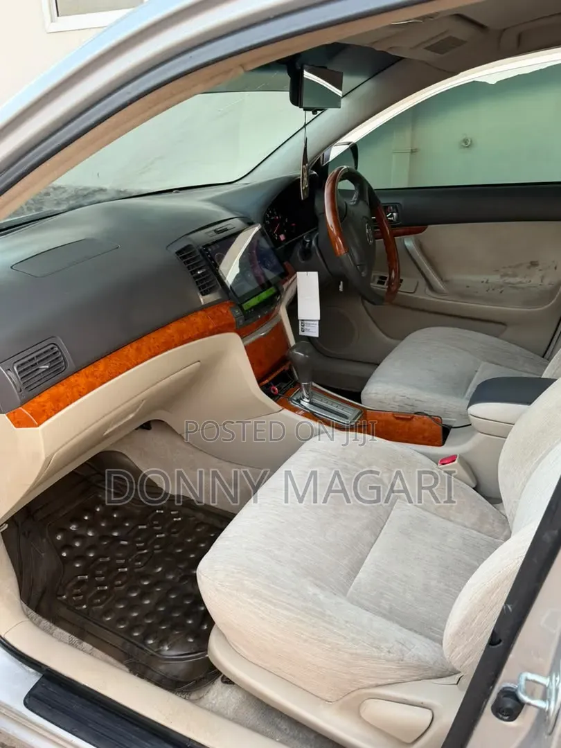 Toyota Premio 2006 Silver