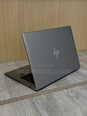New Laptop HP ZBook Firefly 14 G10 16GB Intel Core i7 SSD 512GB