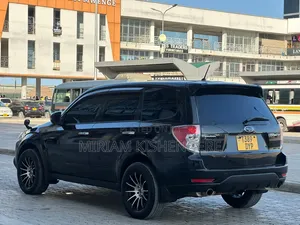 Subaru Forester 2010 Black