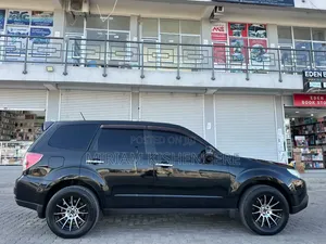 Subaru Forester 2010 Black
