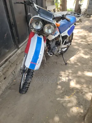 Honda XL 125 1993 White