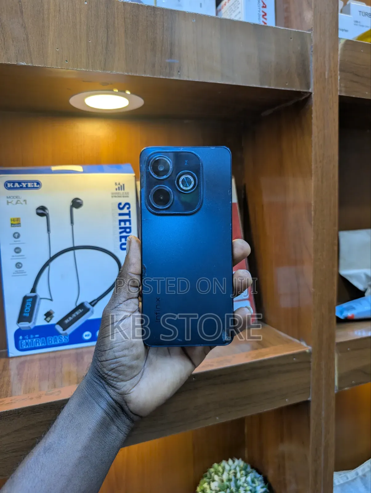 Infinix Hot 40i 128 GB Black