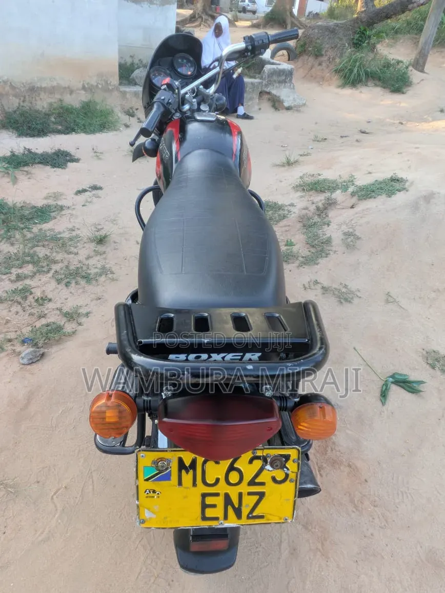 Bajaj Boxer X125 2026