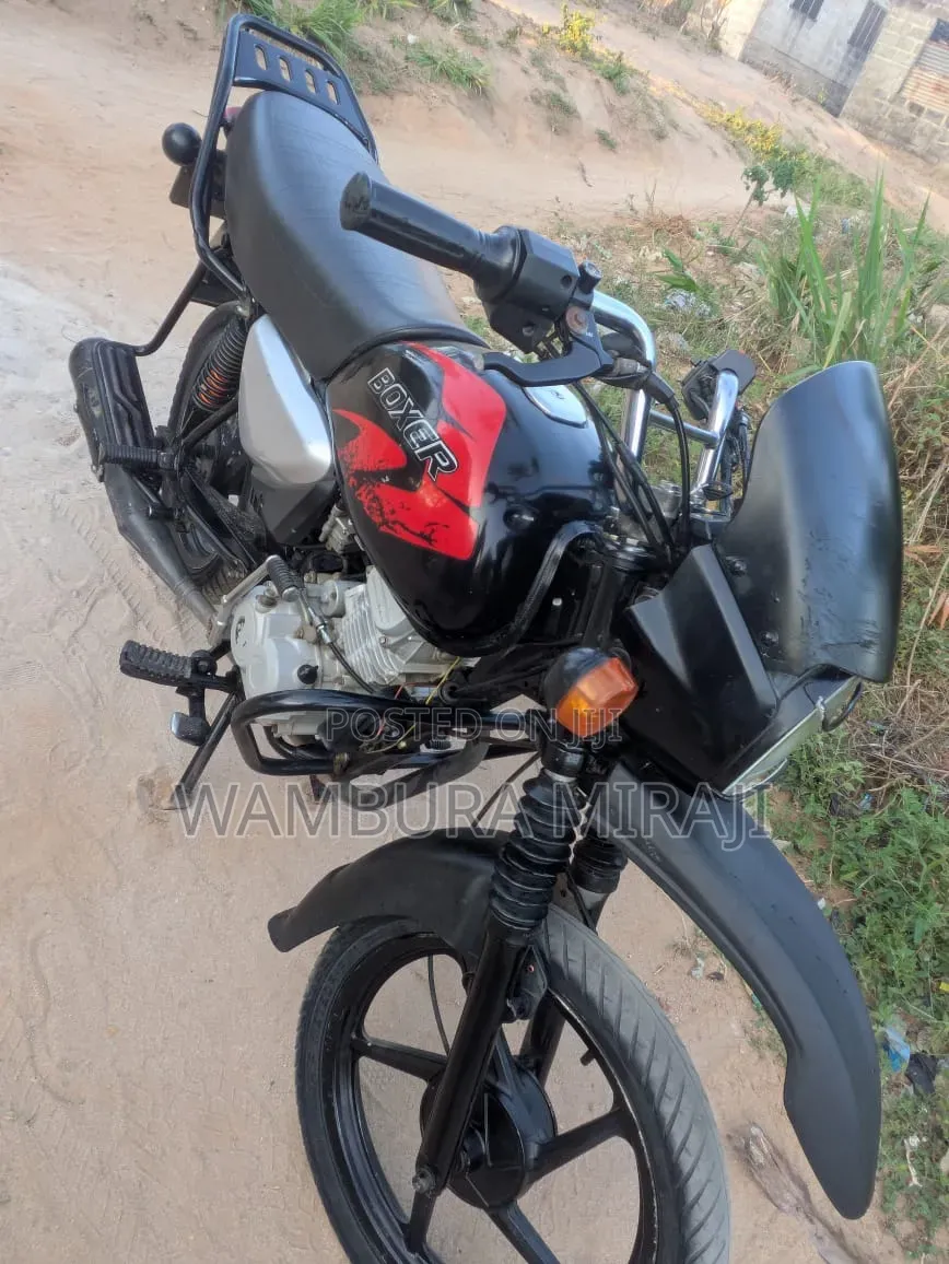 Bajaj Boxer X125 2026